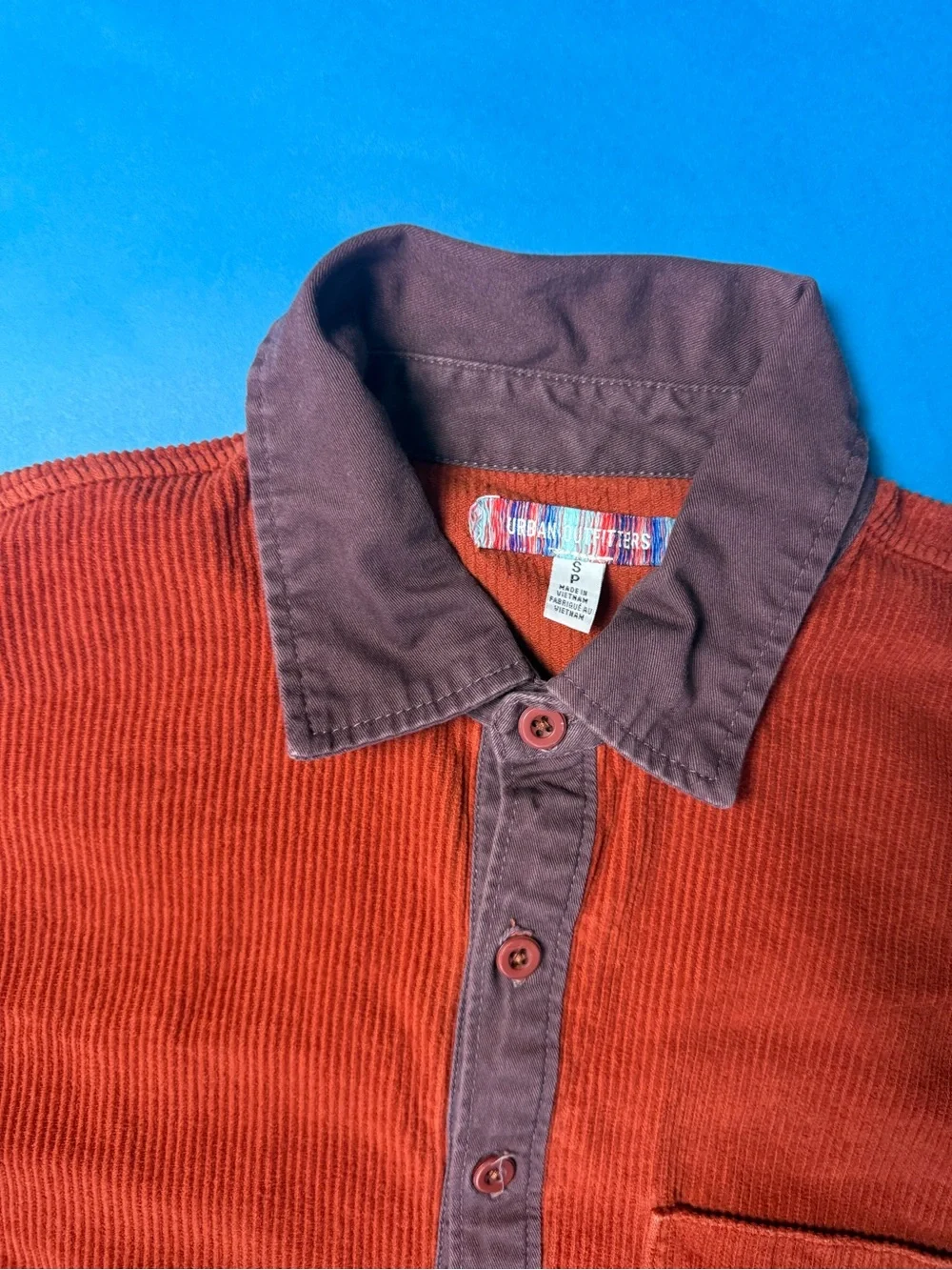Urban Outfitters Men's Corduroy V-Neck Pullover - Rust with Dark Brown Collar